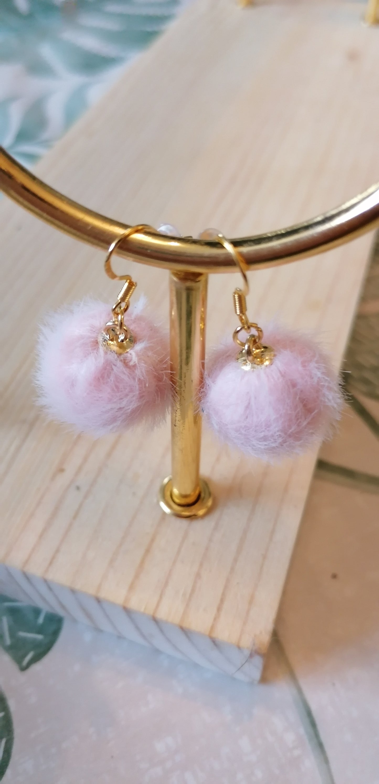 Boucles d'oreilles pompom