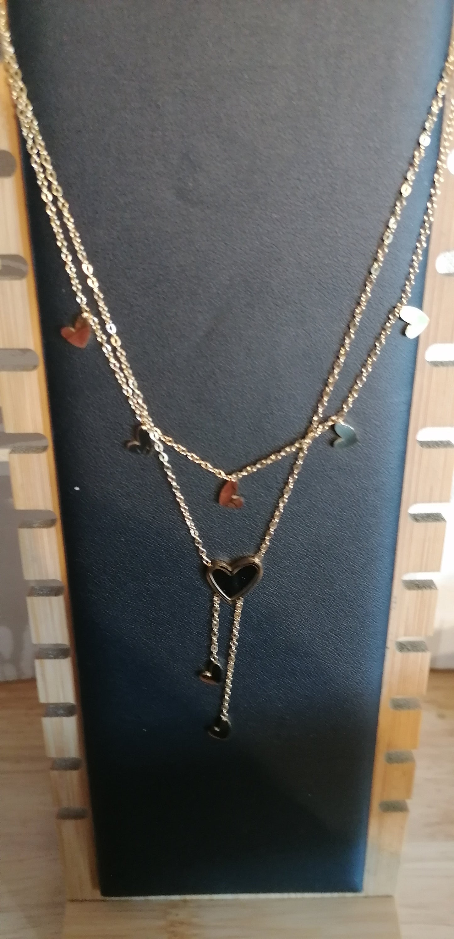 Collier lia